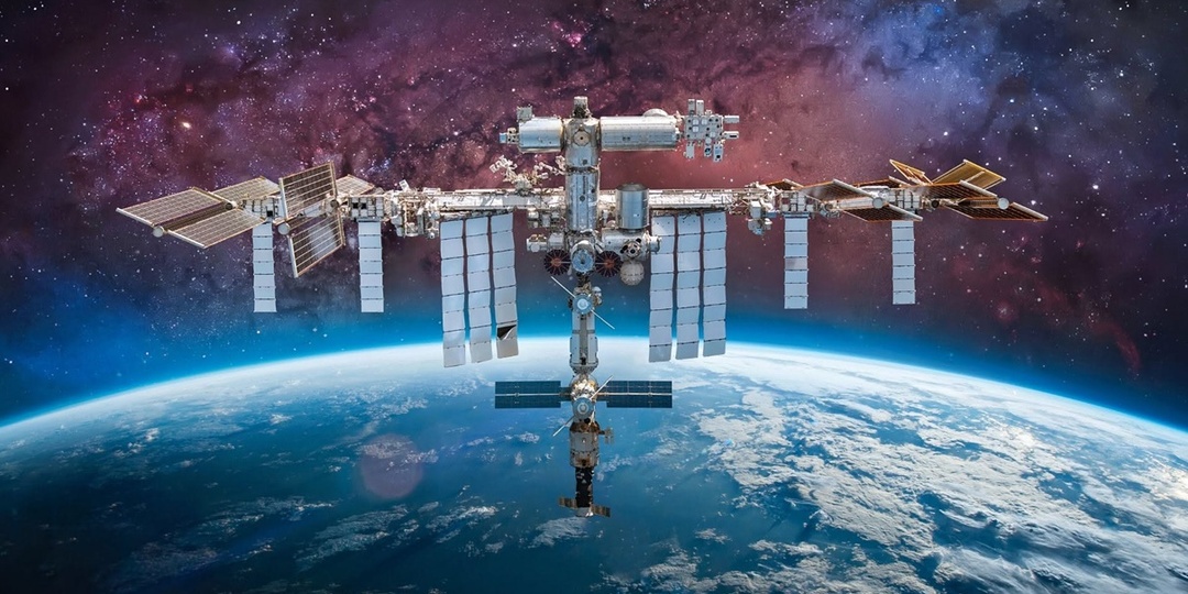 Россия и США решили «утопить» МКС: почему 400-тонный дом на орбите больше не нужен