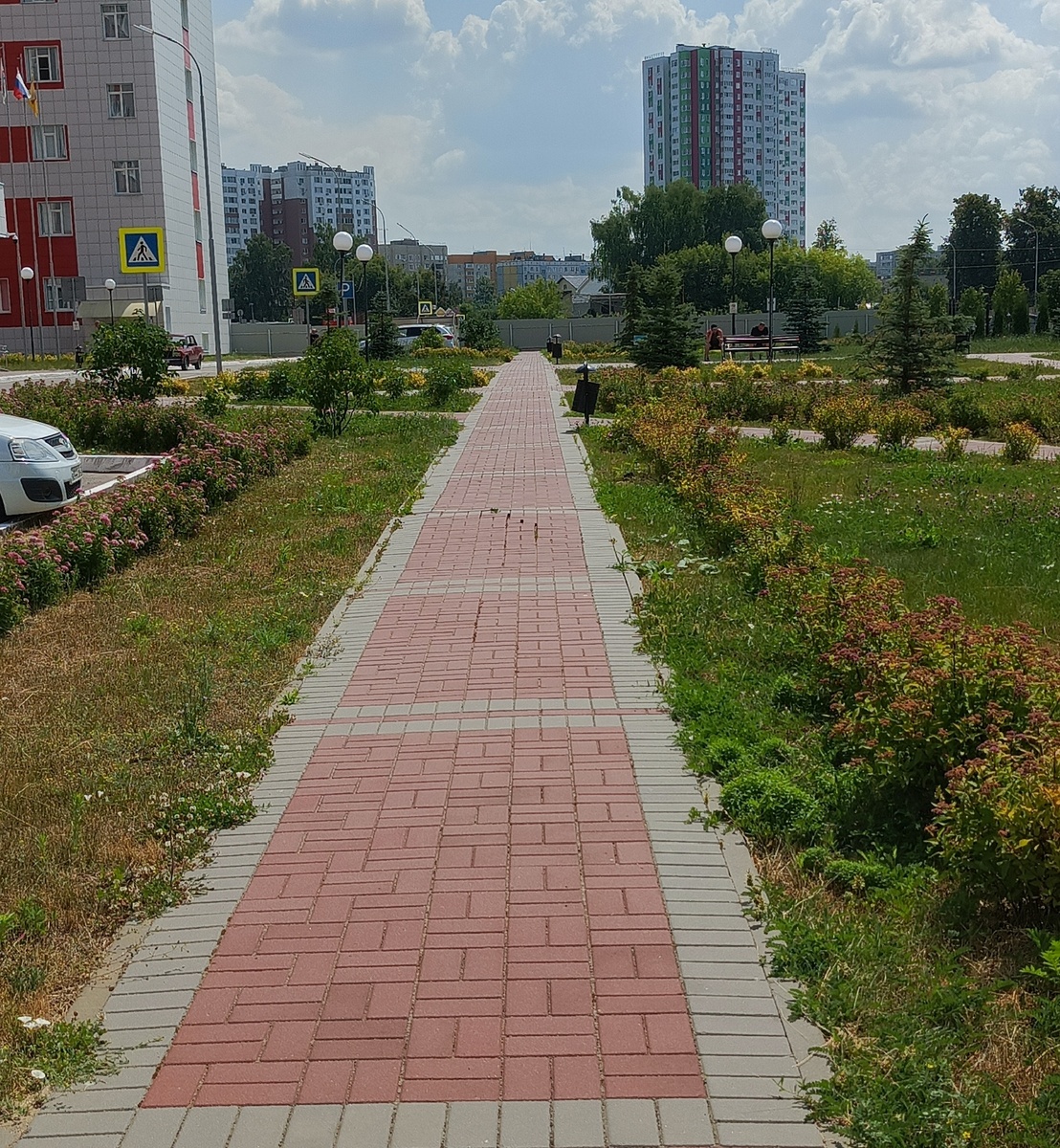 На территории больницы