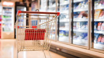 В России резко упали продажи колбасы