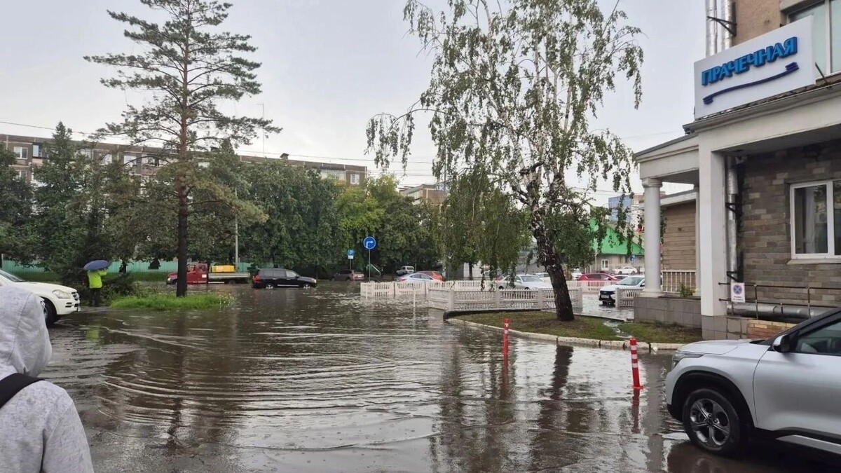    Улицы снова подтоплены   kursdela.biz