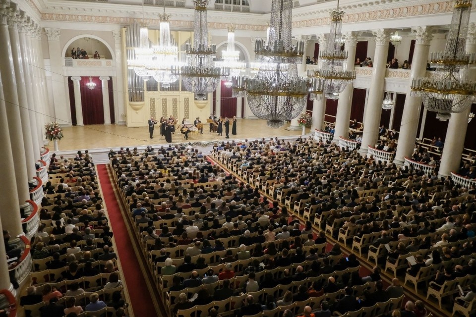    Музыка Шостаковича будет звучать в Петербурге весь год. Артем КИЛЬКИН