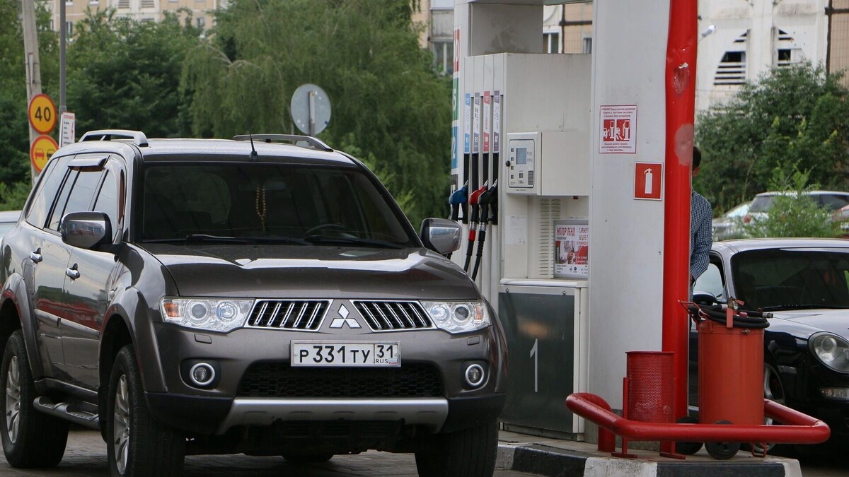    Цены на бензин в Ростовской области 2 июля начинаются от 74,55 рубля   1MI