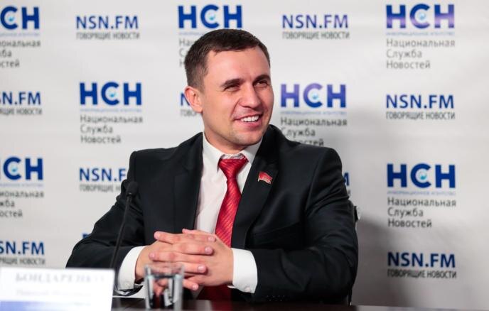 Бондаренко и без мандата довёл власть до цугундера