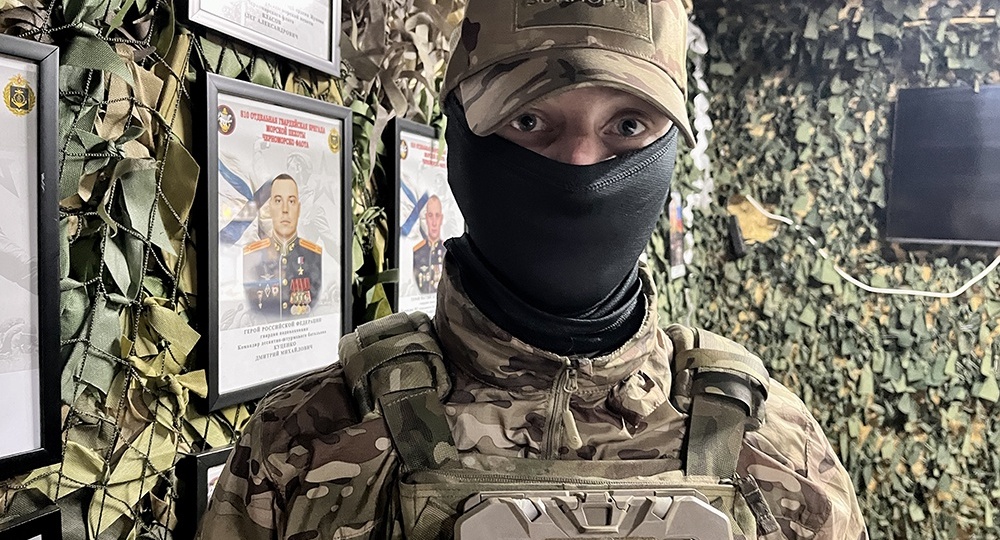 В 22 года - первый орден Мужества, в 23 - второй. История молодого командира, за которым пошли старшие бойцы