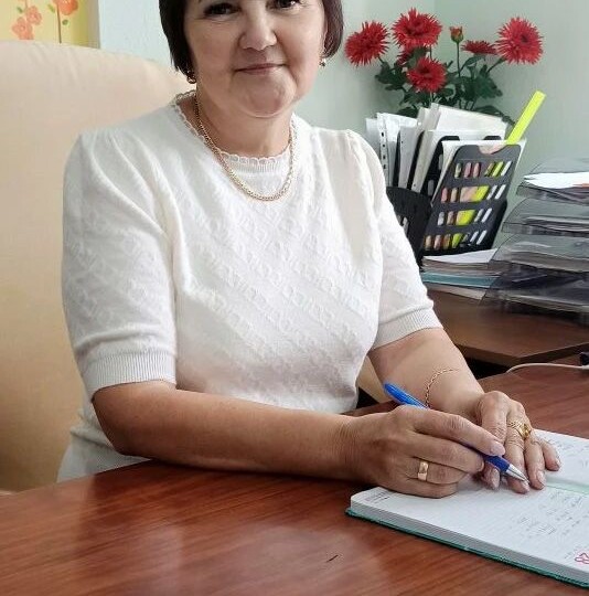 От продавца до заместителя председателя: 40-летний трудовой путь Гульсарии Галирахмановой в системе райпо