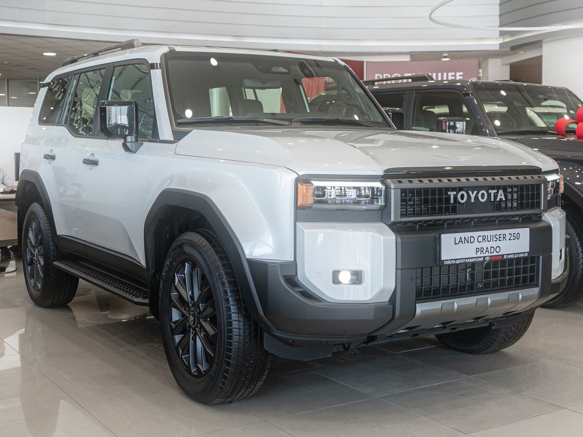 Land Cruiser Prado 250 вид авто спереди*