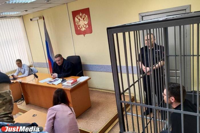 Три апелляции на приговор экс-редактору Ura.ru Денису Аллаярову поступили в Свердловский облсуд