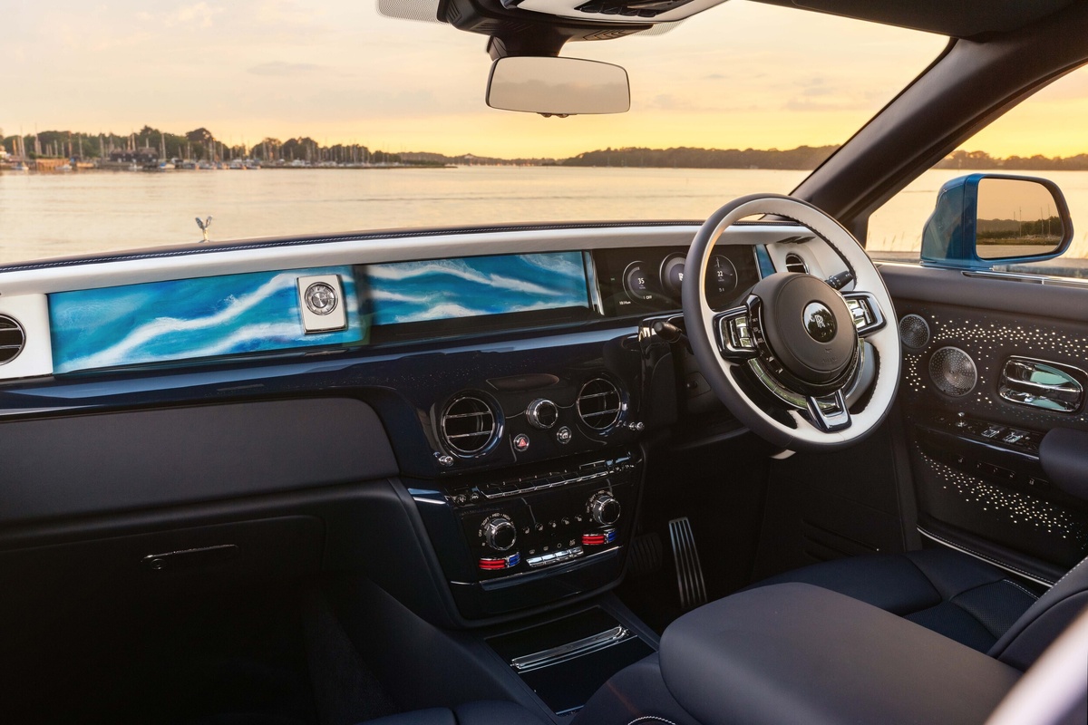    Rolls-Royce Phantom Regatta   
Rolls-Royce