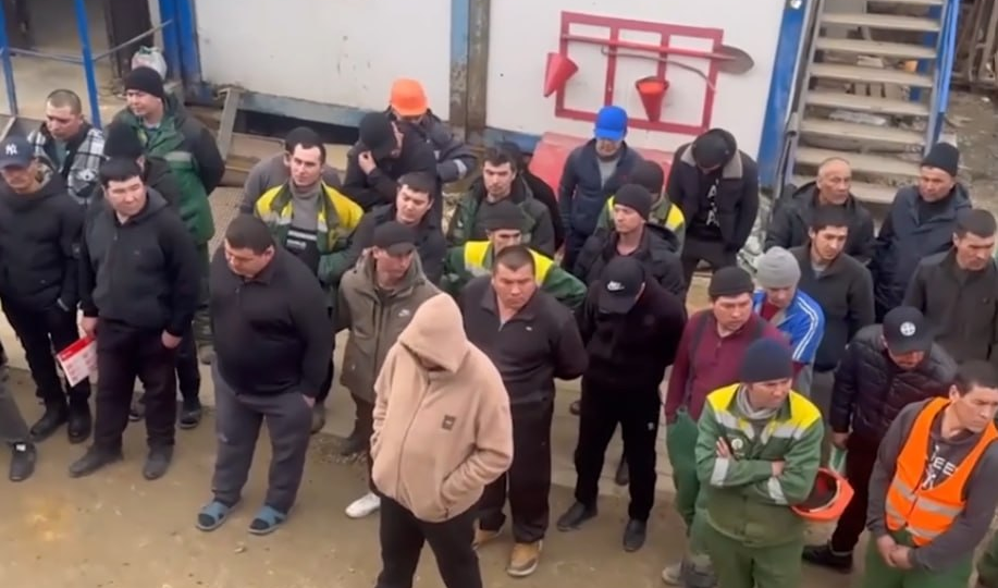 «Пошли обыски и допросы»: в Оренбурге взялись за огромную семью таджиков с льготами и бесплатными квартирами