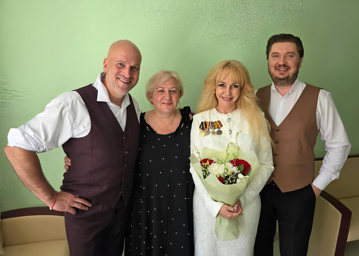 Сергей Борзов, Светлана Теняева, Татьяна Сорокина, Илья Ушуллу