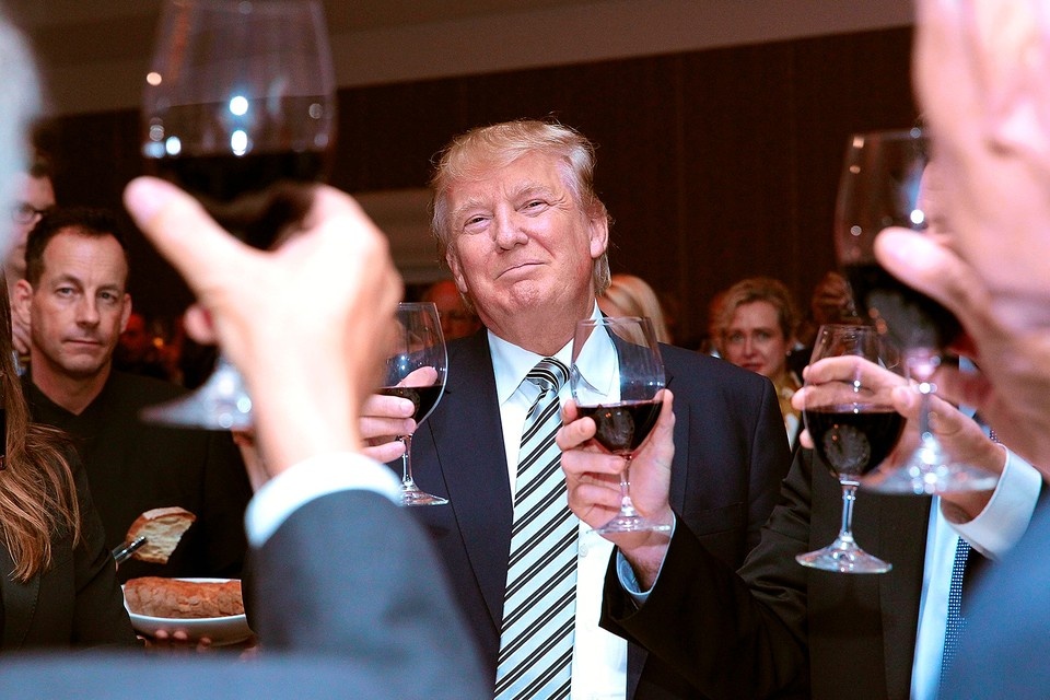    Трамп намерен отметить юбилей страны мировым рекордом из 250 залпов салюта. Фото: Paul Morigi/Getty Images