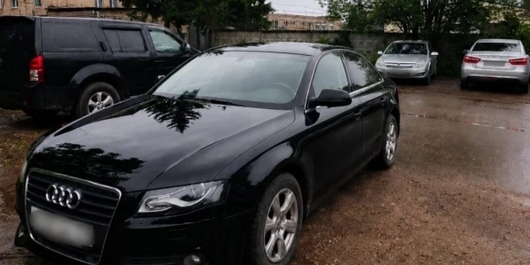 Смоленские приставы передали конфискованный автомобиль для нужд СВО