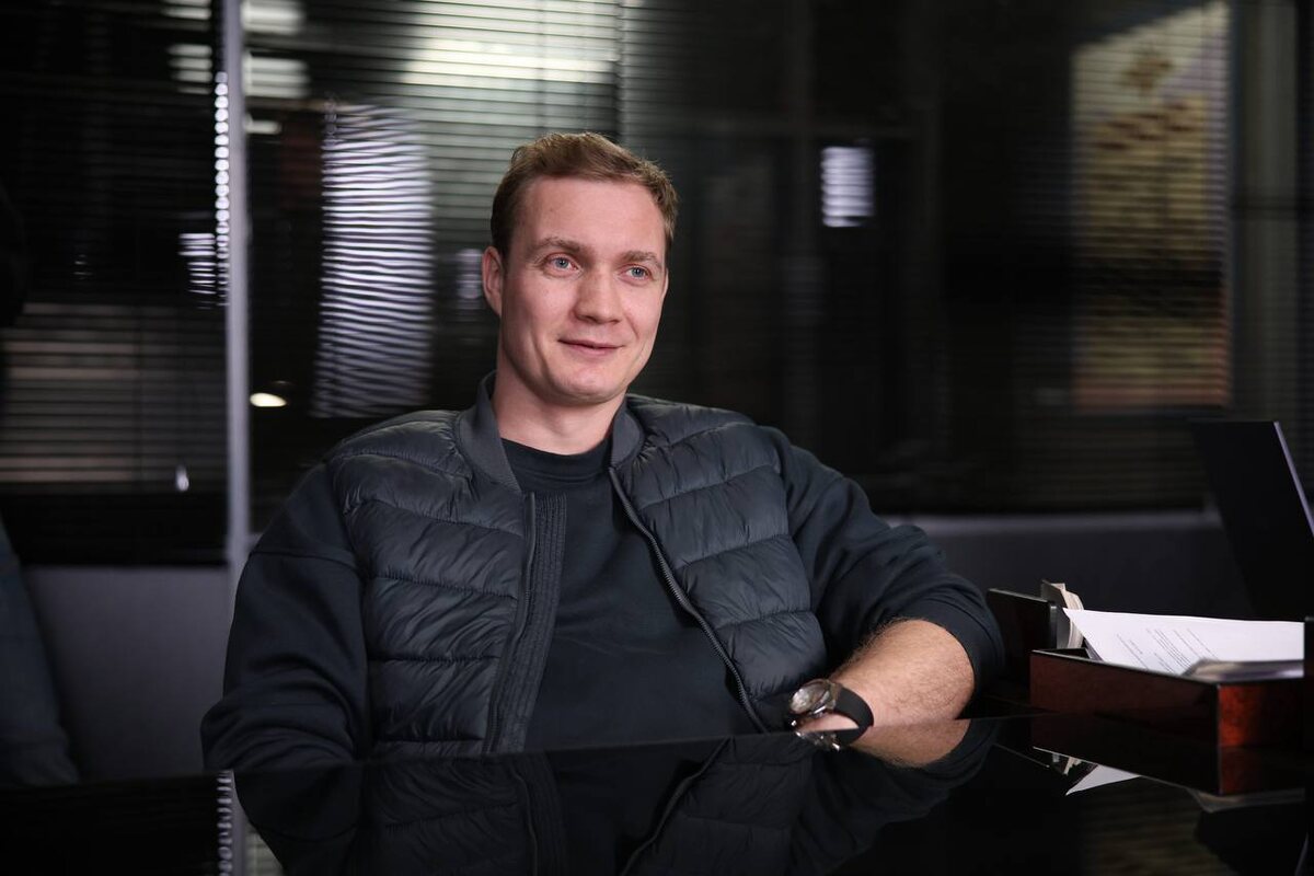 Кадр из сериала Возвращенец (2026)