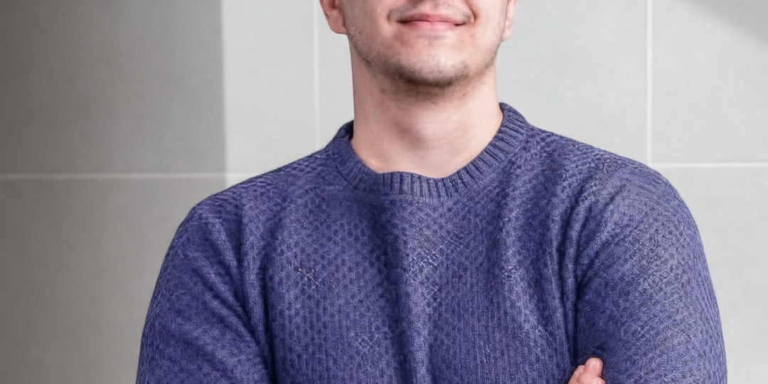 Сын (25 лет) съехал и забрал из дома всё, включая мою стиралку. Я приехала к нему с грузчиками и сделала то, от чего его девушка завизжала