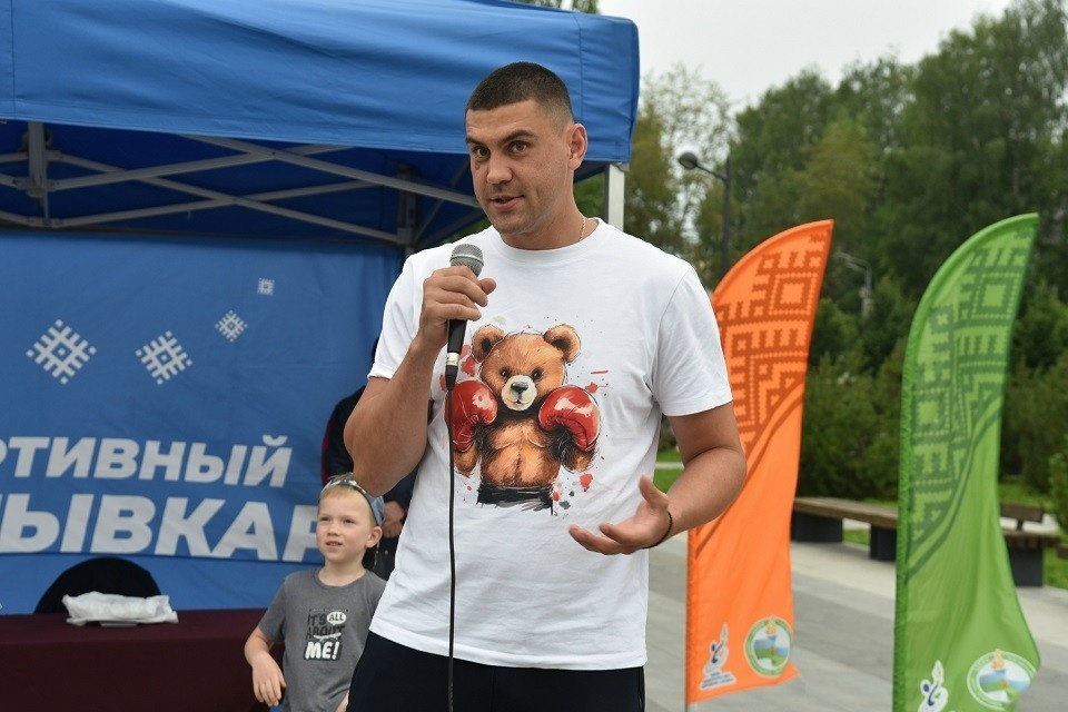    Спортсмен рассказал, что со столицей Коми у него связаны теплые воспоминания. Фото: пресс-служба Министерства физической культуры и спорта Коми