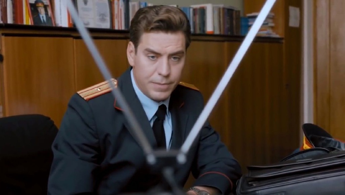    Дмитрий Дюжев (Фото: кадр из сериала «Временно недоступен»)