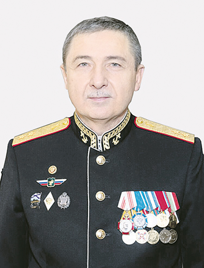 Начальник Военно-медицинской академиии имени С.М. Кирова генерал-лейтенант медицинской службы Е.В. КРЮКОВ. Фото из архива ВМедА.