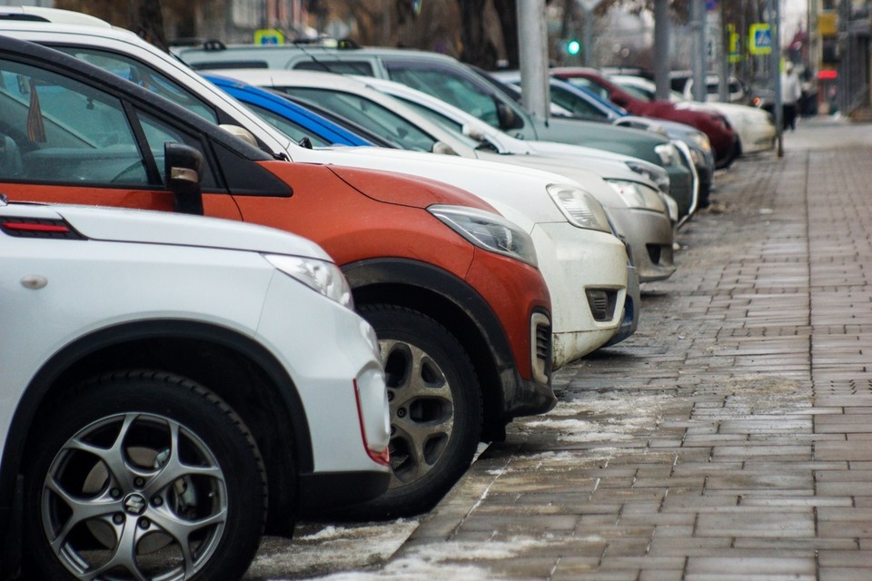    Многие покупатели отдают предпочтение отечественному автопрому. Светлана МАКОВЕЕВА