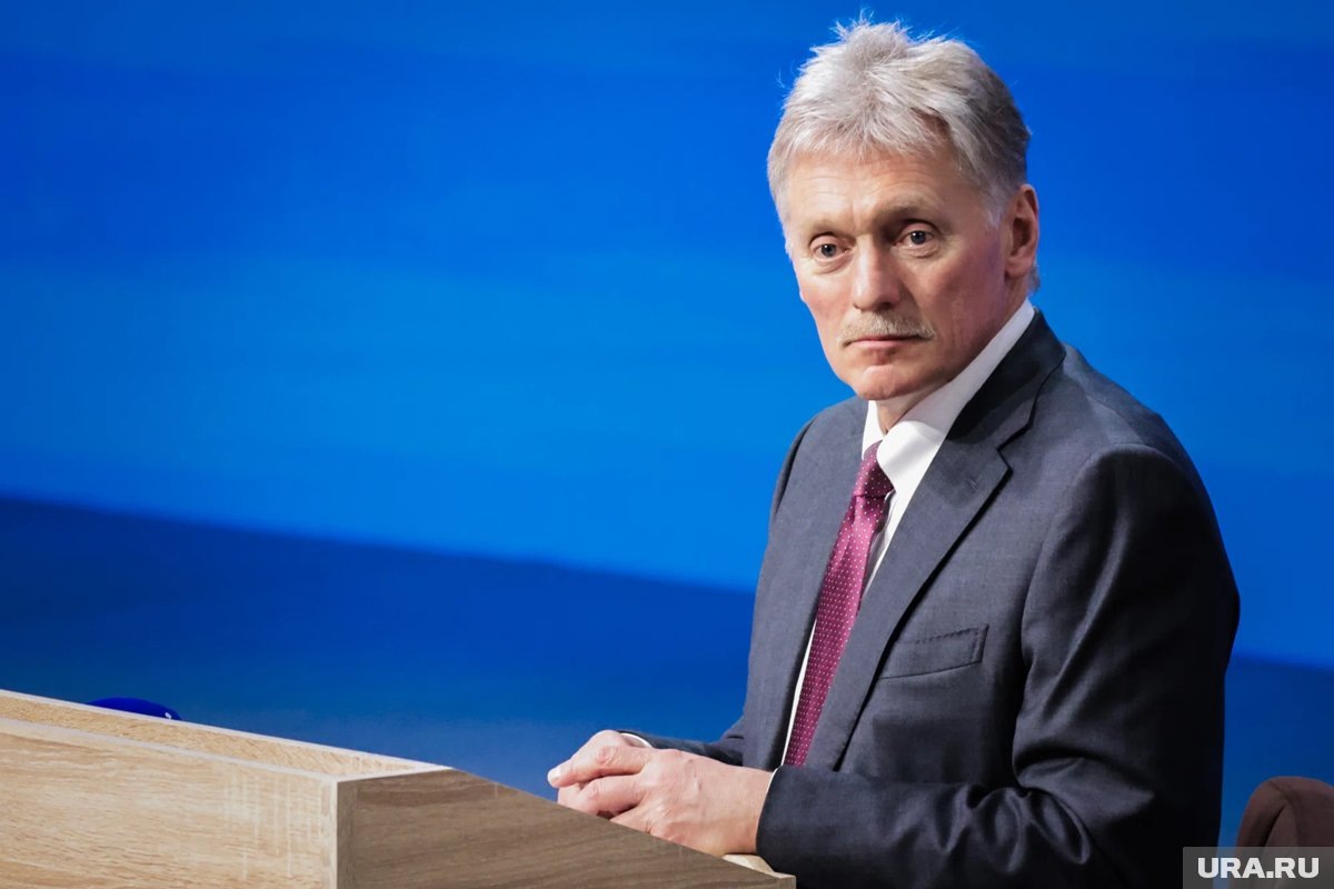    Песков заявил, что конфликт на Украине приобрел характер настоящей войны из-за действий Запада