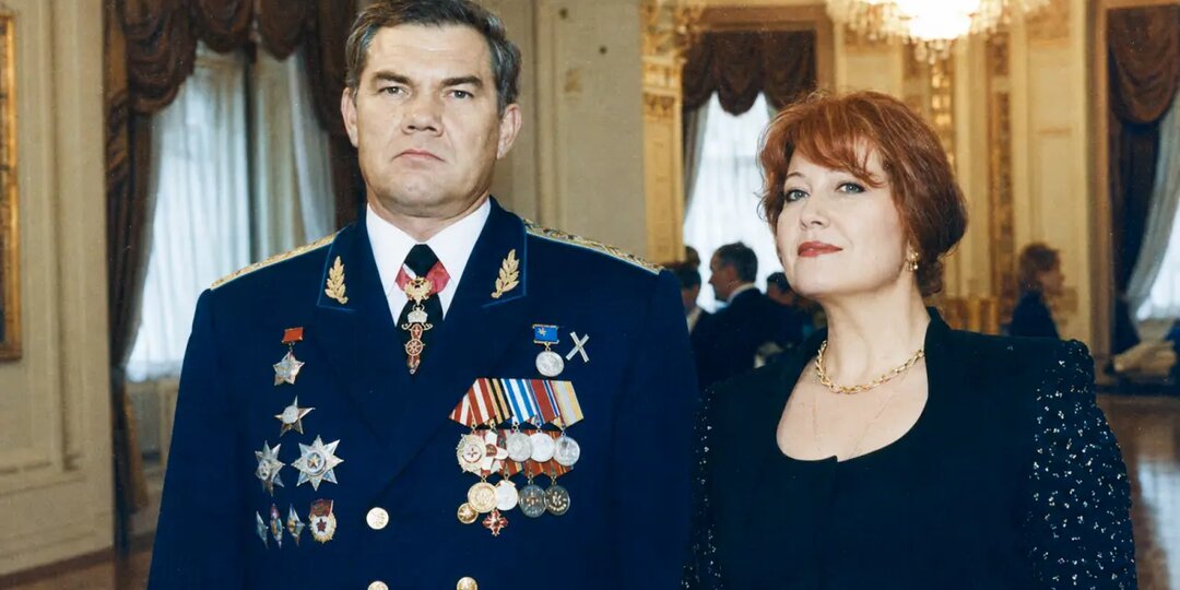 За что мстили вдове генерала Лебедя, и как она живёт спустя 24 года после трагедии