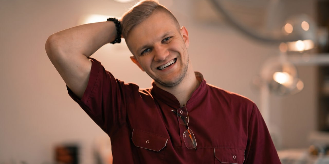 Сергей, противоречивый персонаж