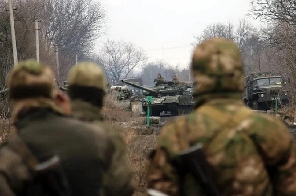    Российские войска продолжают наступать по всей линии боевого соприкосновения Александр КОЦ
