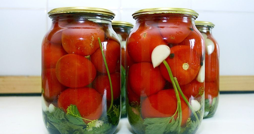 Маринованные помидоры «Как из бочки» — тот самый бабушкин рецепт, от которого невозможно оторваться