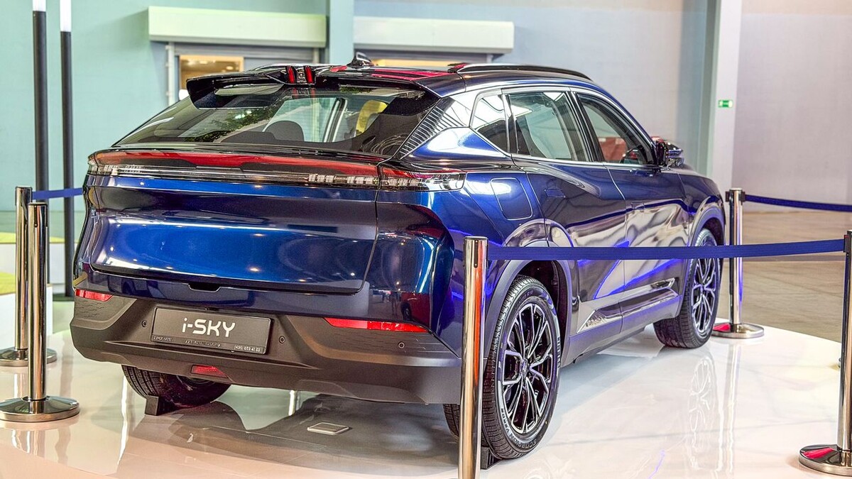    Evolute i-Sky. Фото Константин Завьялов / «Автоновости дня» с международной промышленной выставки «Иннопром»