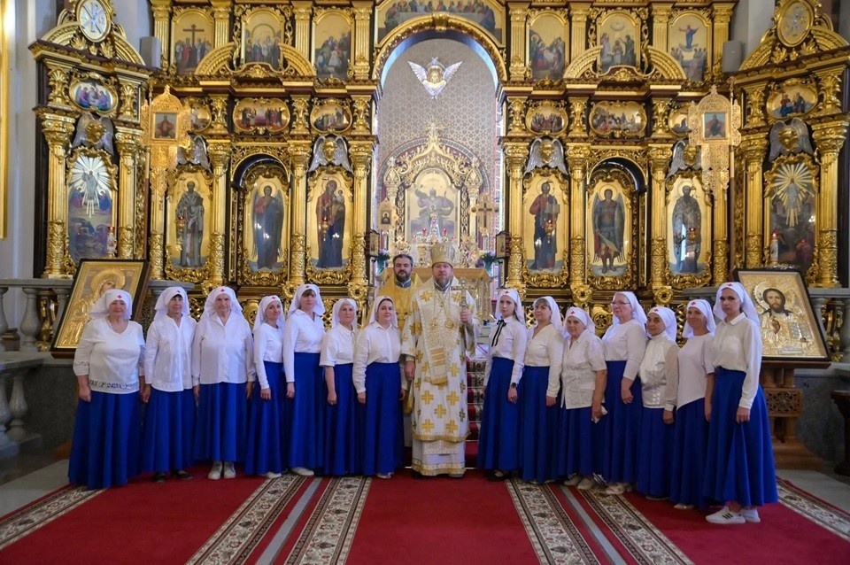    В ДНР впервые прошло посвящение сестер милосердия, призванных оказывать помощь нуждающимся. Фото: Донецкая епархия
