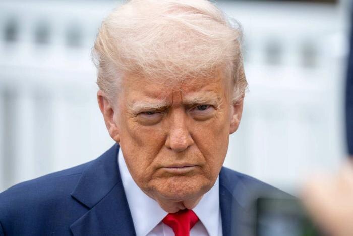 Дональд Трамп. Обложка © Shutterstock / FOTODOM / Joey Sussman