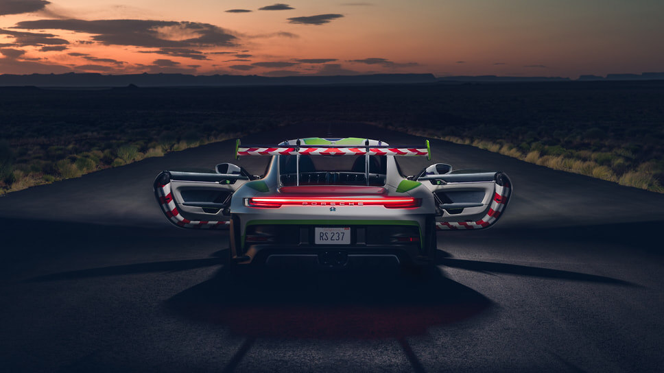 Porsche 911 GT3 RS inspired by Buzz Lightyear.📷Фото: Porsche