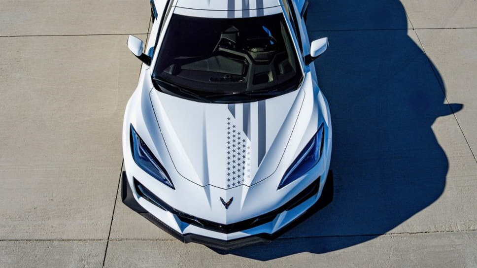 Corvette Z06 Stars & Steel Special Edition в белом цвете.📷Фото: Chevrolet