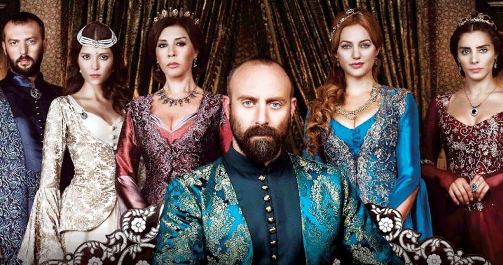 Сериал «Великолепный век» книгу читала, но сериал не смотрела/