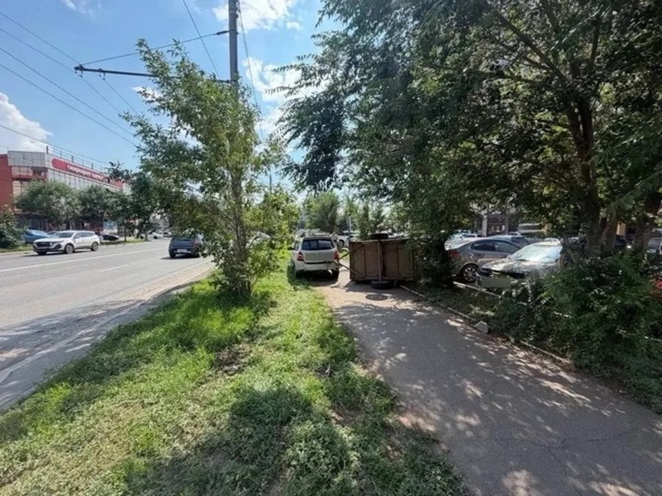    Пострадавшего с травмами увезли в больницу. Фото: полиция Оренбурга