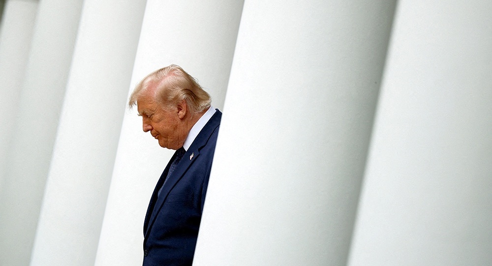 Европейцам будет непросто. Трамп летит на саммит НАТО в расстроенных чувствах