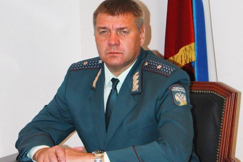 Скрывавшийся за границей экс-глава свердловской ФНС вернулся в Россию и арестован