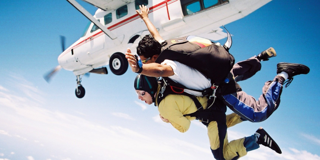 ТОП-7 причин почему в самолетах нет парашютов для пассажиров