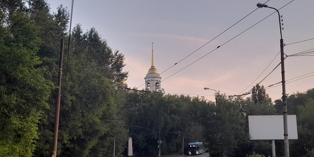 Вечерняя прогулка и немного истории