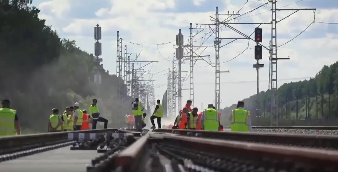    Фото: стоп-кадр видео от пресс-службы Минтранса России
