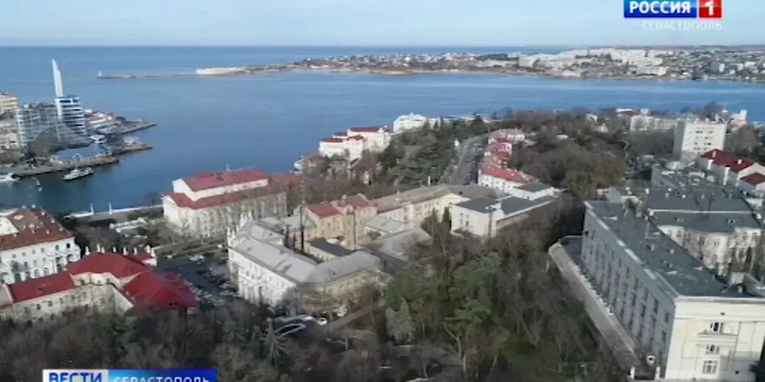 Власти Севастополя приняли решение не завозить детей в лагеря на третью смену