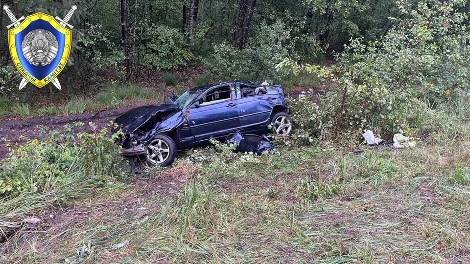 СК сделал заявление после ДТП под Кобрином, где погибла 15-летняя девушка
