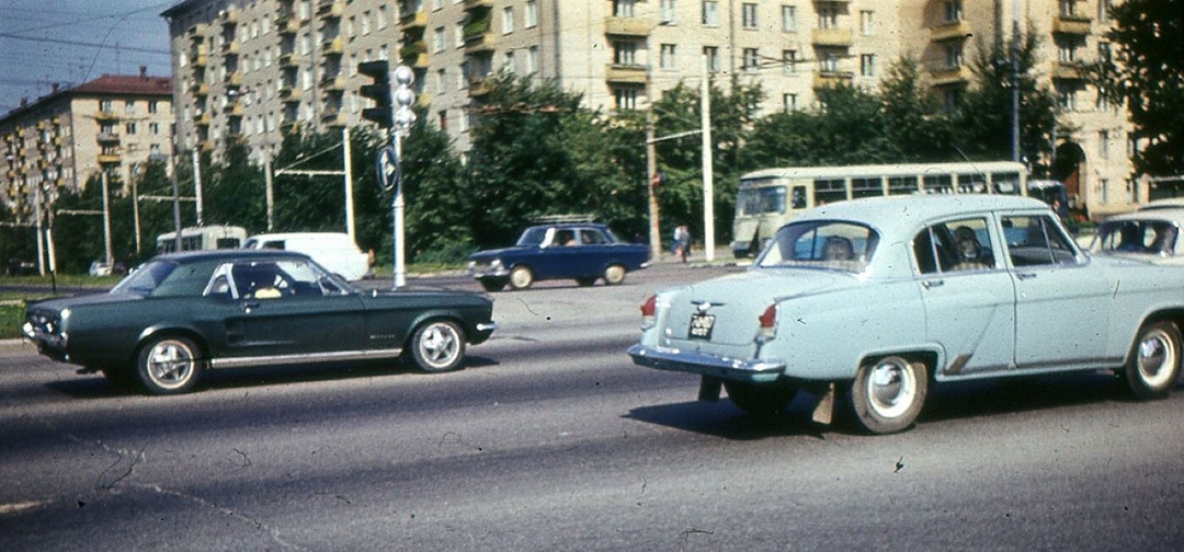 Иномарки на советских дорогах. Каким был зарубежный автопарк раннего СССР