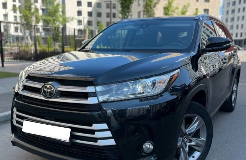 Toyota Highlander из Китая. Почему владельцы не хотят с ним расставаться