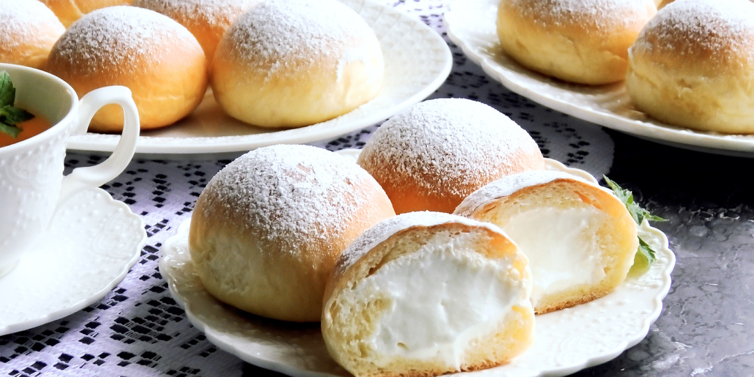 Итальянские булочки с кремом