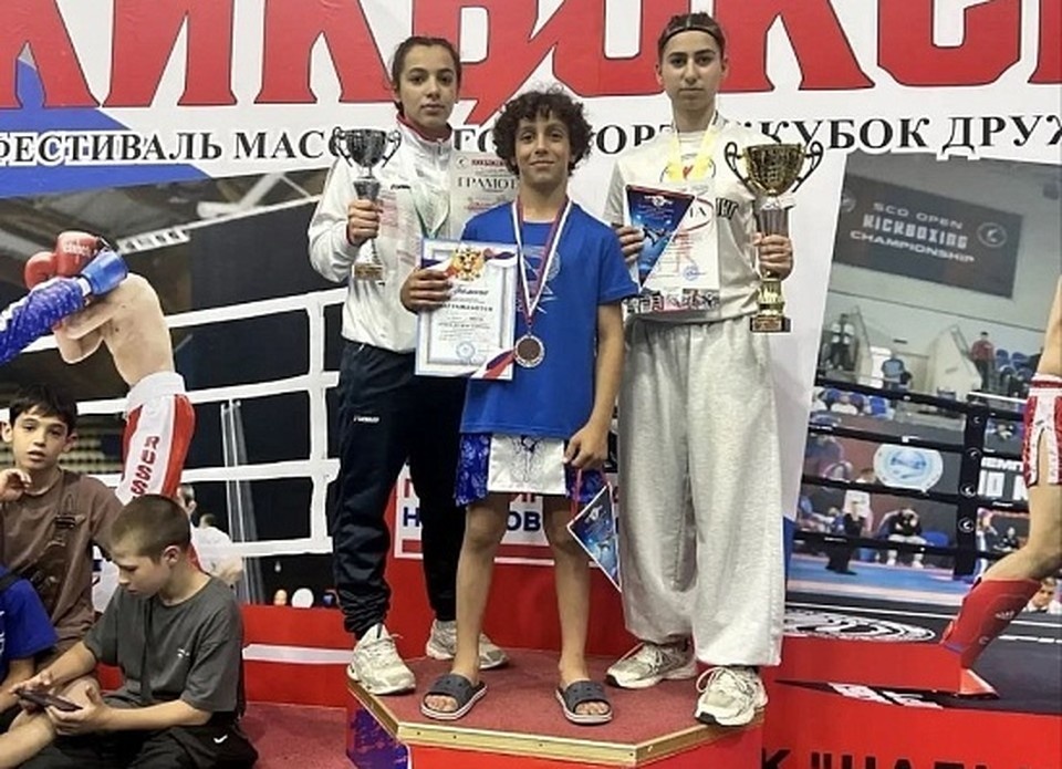    Анна Щербакова и Ванесса Погосян — чемпионки России. Фото: пресс-службы администрации Сочи