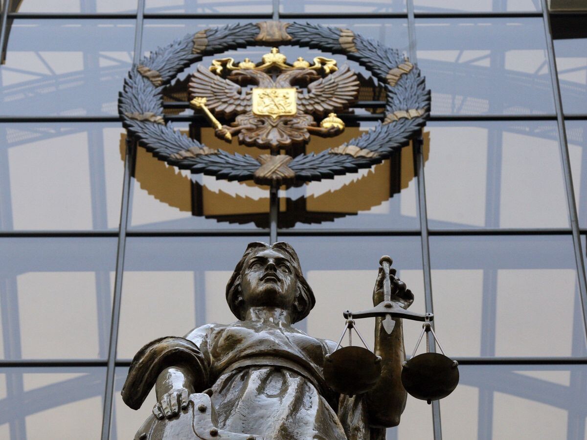    Статуя Фемиды на фасаде здания верховного суда РФ в Москве. | © РИА Новости / Алексей Куденко