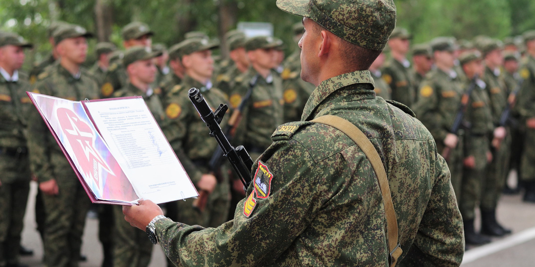 Студенты военного учебного центра АлтГТУ приняли присягу