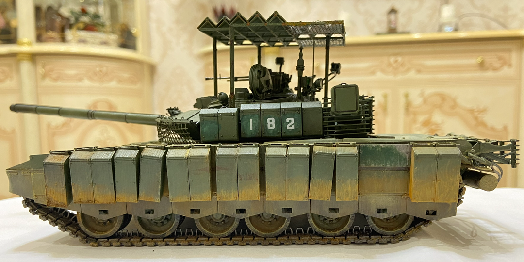 Т-80БВМ образца 2023 года в масштабе 1/35 | Финал строительства, модель покидает стапель и уезжает к своему хозяину