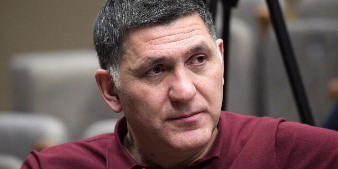 Бросил известную актрису ради провинциалки, вырастил сына-актёра и погиб на пике славы. Жизнь Сергея Пускепалиса