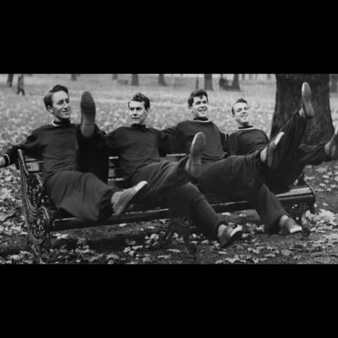 «Основатели. Люди, которые создали "народную команду"».